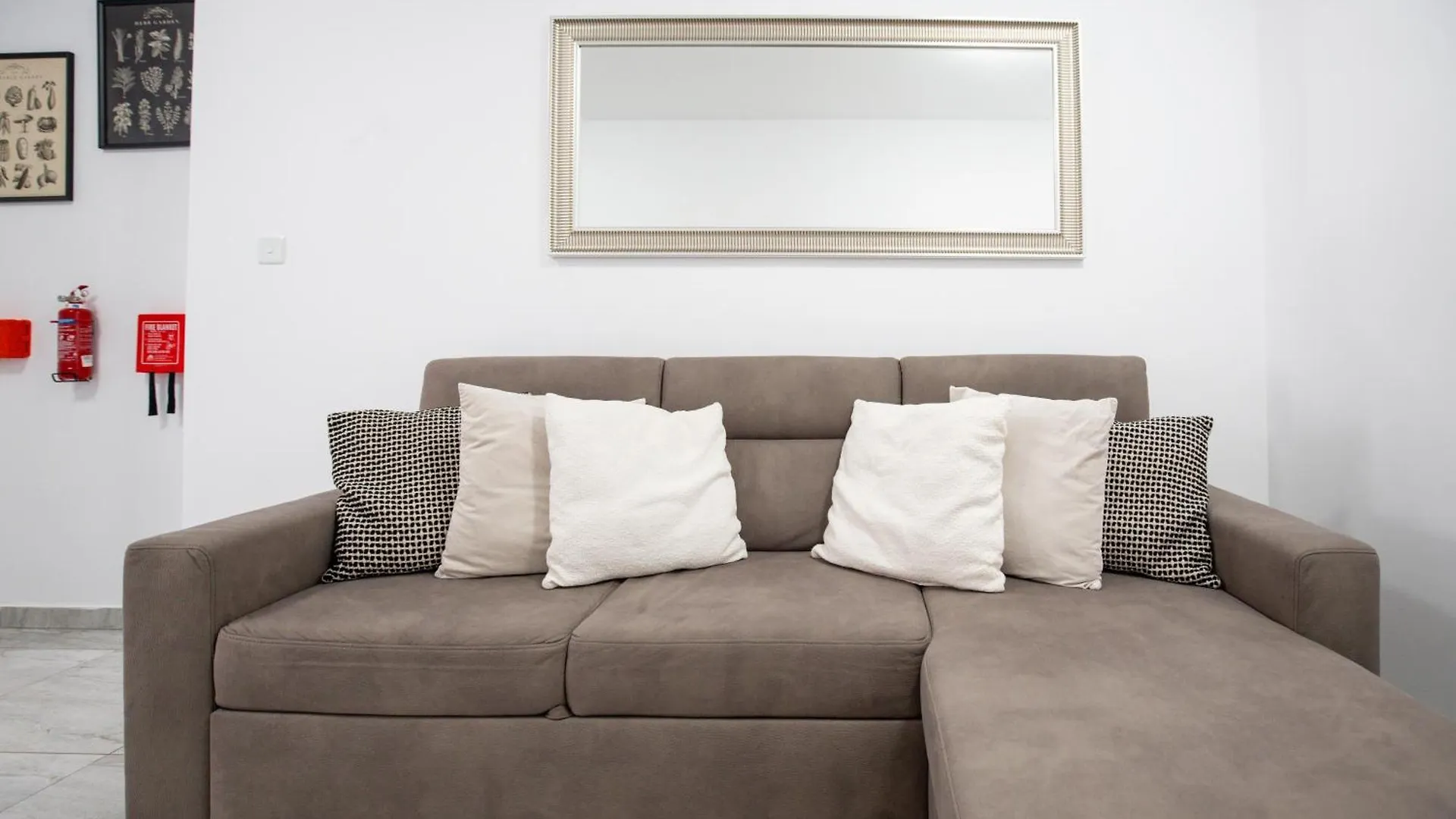 Brand New 2 Bed 2 Bath Apartment In Sliema By The Sea