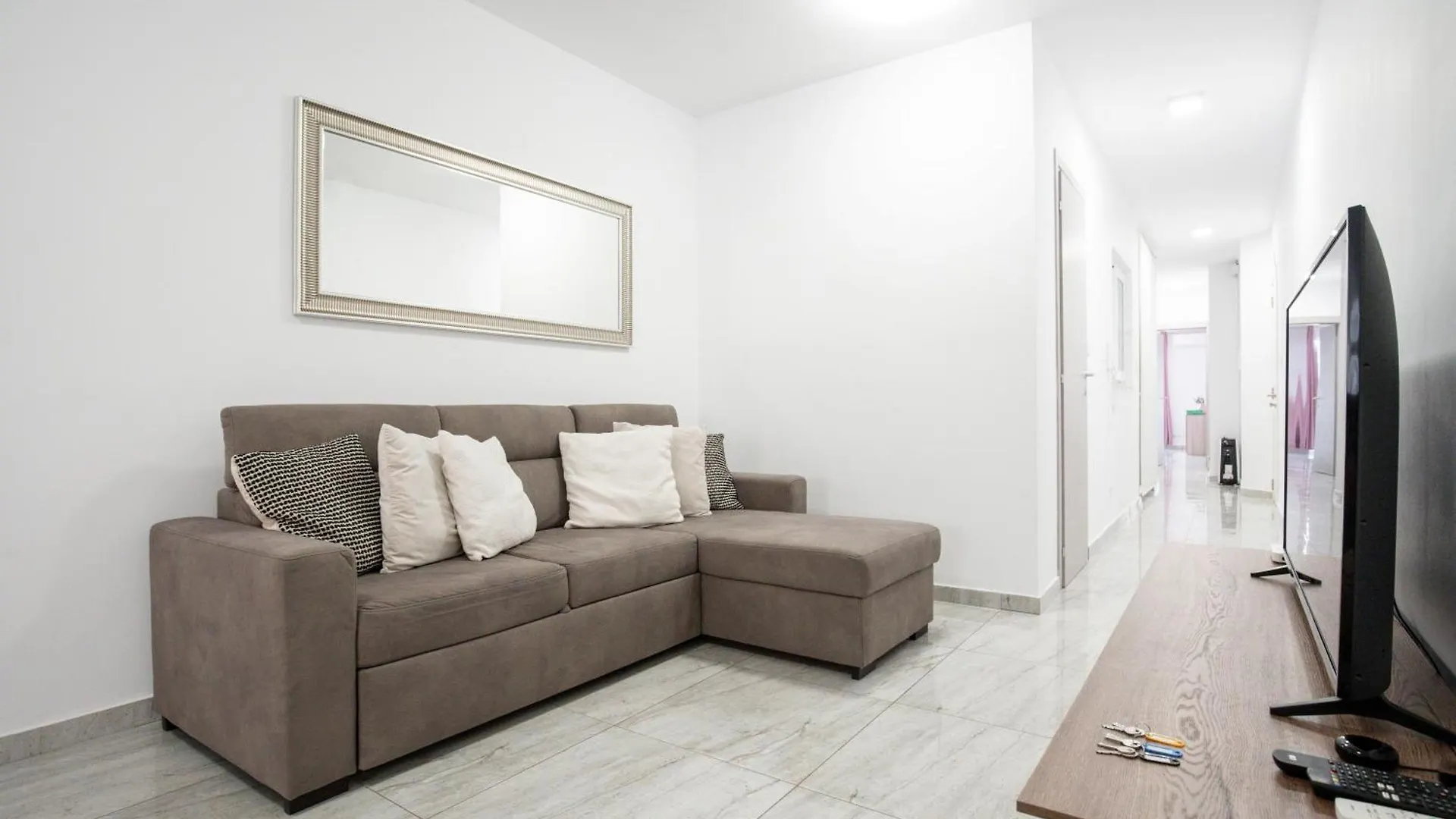 Brand New 2 Bed 2 Bath Apartment In Sliema By The Sea