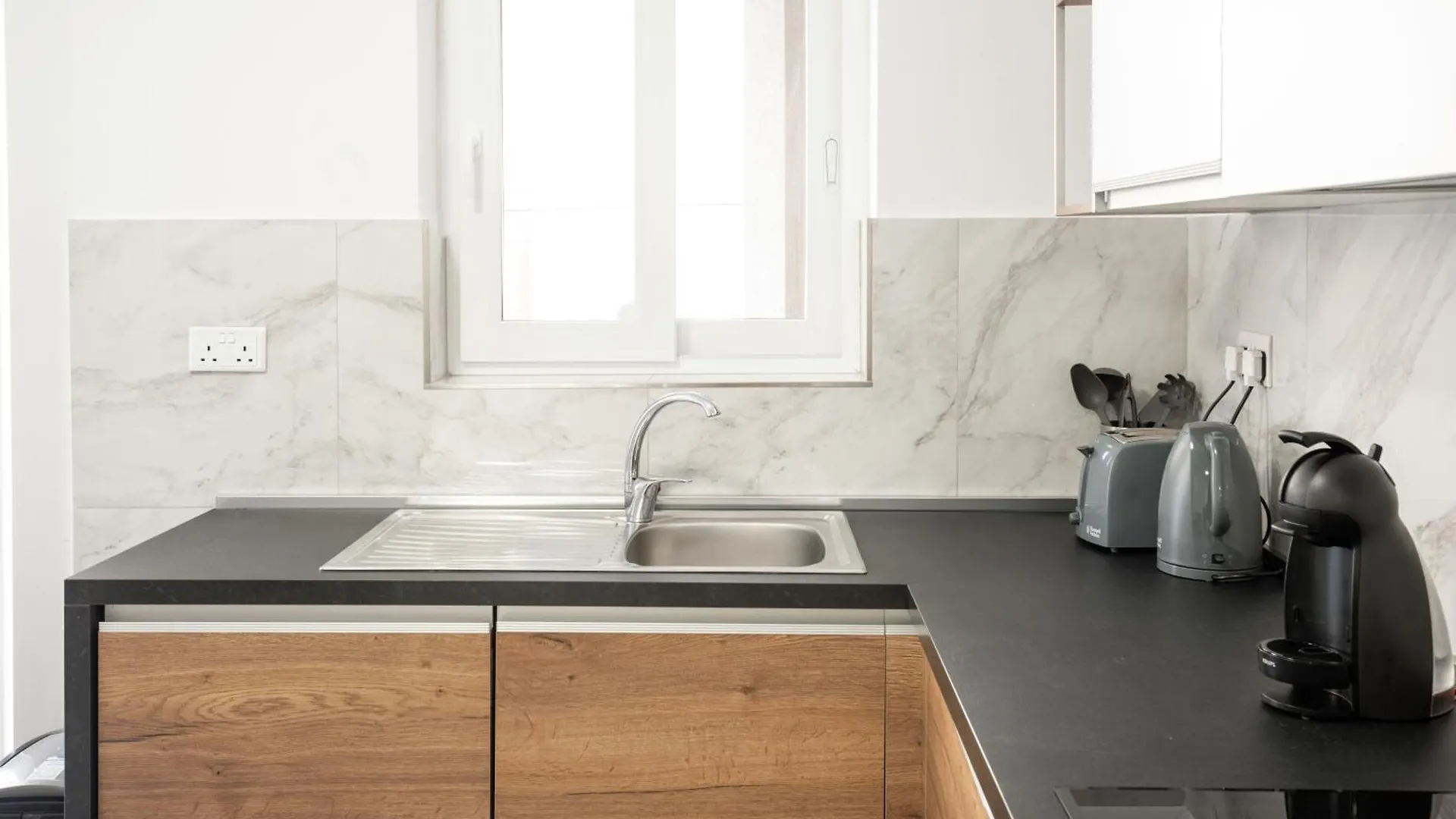 Brand New 2 Bed 2 Bath Apartment In Sliema By The Sea