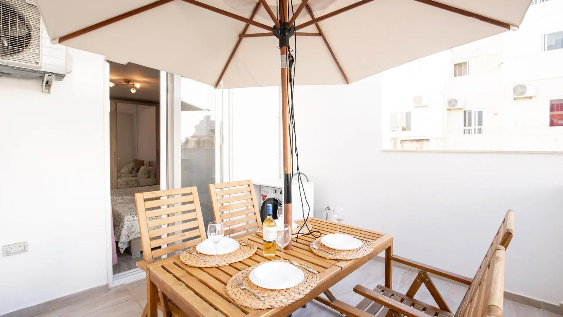 Brand New 2 Bed 2 Bath Apartment In Sliema By The Sea